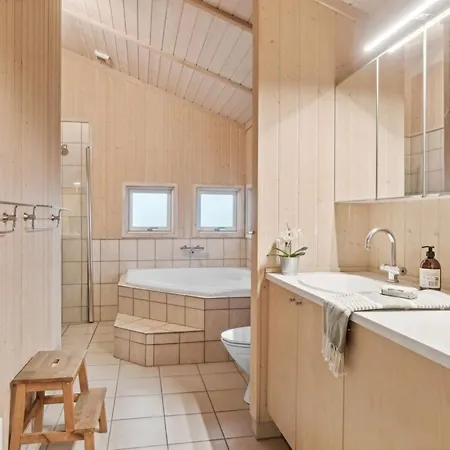 Ferienhaus Ilsi - 275m From The Sea By Interhome